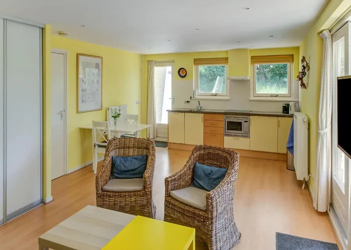 Serene In Near Northsea Noordwijk