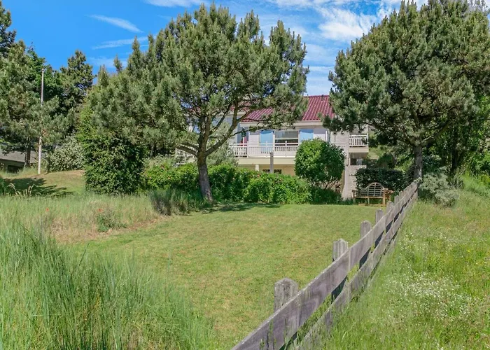 Serene In Near Northsea Villa *